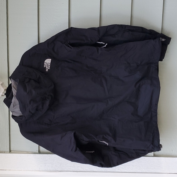 The North Face Hyvent Jacket - Picture 3 of 7